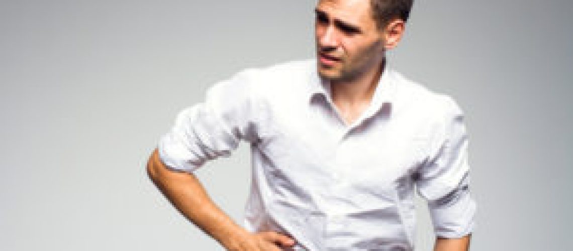 3 x-possiveis-causas-de-dor-abdominal-constante-300x200